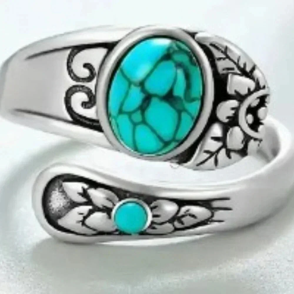NWT Stunning Turquoise Statement Ring Vintage-Inspired Victorian Design Size 7